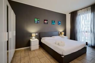Xenia Apartments - New and Bright Urban Housing - Milan - 0