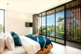 Coastal Gem 5br New Villa, 200m To Canggu Beach - Canggu - 3
