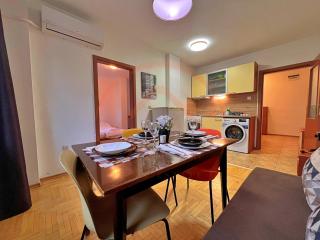 Tranquil Retreat in the Heart of Sofia: 2BR - 5