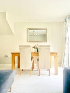 Modern 3 bed home, Chesterfield - 7