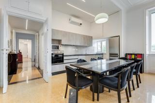 BMGA l Elegant Four-Room Apt for 8 Guests in Prati - 4