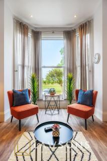 Executive Living by Lawsons 3 Bed, 3 Bath Apartment - Portsmouth - 0