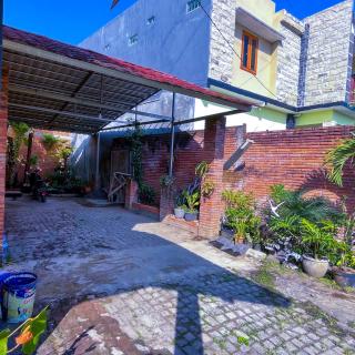 Villa Satita - Batu - 3