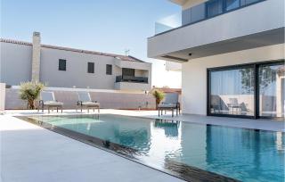 Beautiful Home In Rebici - Rebići - 1