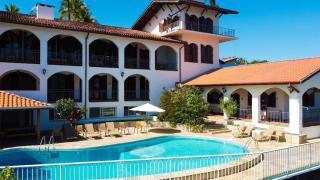 Mansão com área gourmet e vista para a praia - Ubatuba - 0