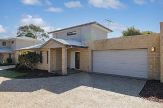 Central Town-house For Six by Ready Set Stay - Cowes - 0