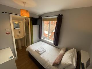 Grosvenor Place Guest House - Chester - 6