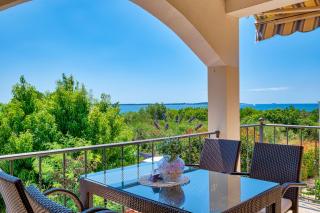 Teuta Apartments - a beach and a sea view - Peroj - 7
