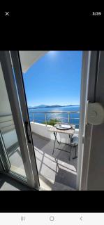 SunsetView Apartment - 3