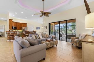 Gulf access, Heated Pool, outdoor kitchen, firepit & dock - Waterfront Paradise - Cape Coral - 1