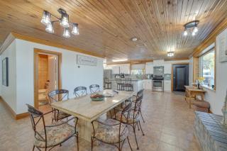 Lakefront Eufaula Escape with Dock and Private Beach! - Eufaula - 3