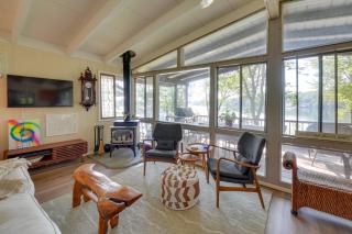 Waterfront White Lake Vacation Rental! - 4