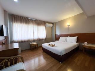 Srivichai Hotel - Nakhon Ratchasima - 8