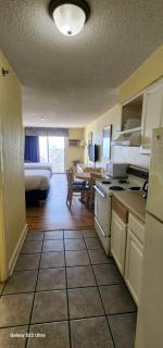 Oceanview Efficiency DW 1605 - Myrtle Beach - 7