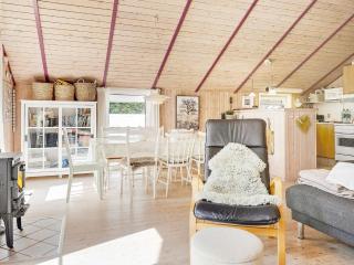 Luxurious Retreat by Bratten Strand-By Traum - Jerup - 2