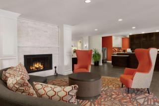 Addison Suites - 6