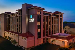 Embassy Suites Dallas - Park Central Area - 9