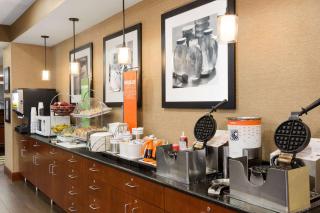 Hampton Inn Wichita-East - Wichita - 3