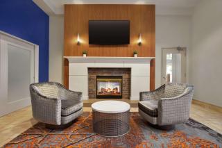 Hilton Garden Inn New Orleans Convention Center - 2