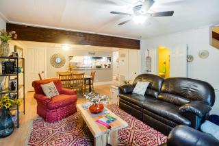 St Simons Island Condo with Deck and Outdoor Shower - 7