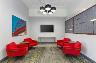 Hampton Inn & Suites Pittsburgh Downtown - Pittsburgh - 6