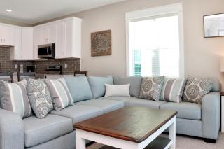The Great White 1 by Pristine Properties Vacation Rentals - Beacon Hill - 9