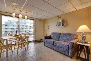 Cozy Oceanfront Condo with Pool and Beach Access! - Wildwood Crest - 0