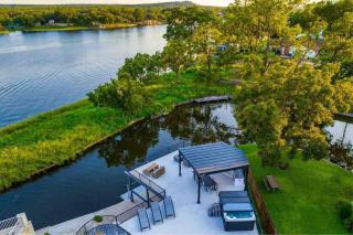 Lakefront Home Insane Views - Pool Spa Gameroom - Kingsland - 2