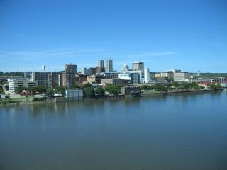 Embassy Suites East Peoria Hotel and Riverfront Conference Center - Peoria - 9