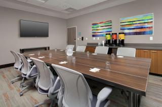 Home2 Suites By Hilton Charlottesville Downtown - Charlottesville - 1
