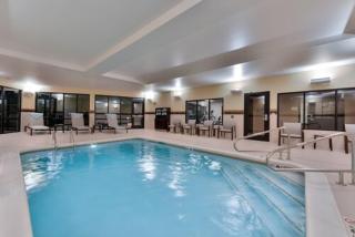 Courtyard by Marriott St Louis Chesterfield - Chesterfield - 8