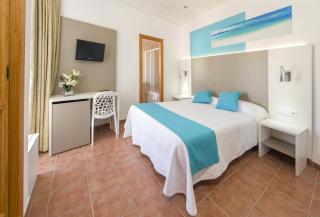 Hostal Adelino - 2