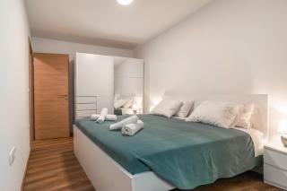 Comfy Corner - 2