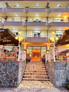 HOTEL VILA TOSKA - Piskupat - 1