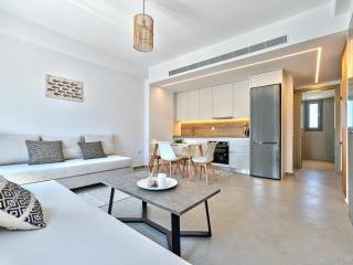 Paros Gem - Naousa - 9