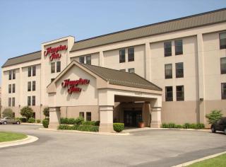 Hampton Inn East Lansing - 9