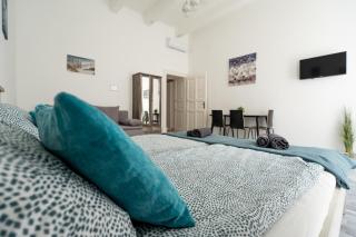 Seventh Heaven - Budapest - 5