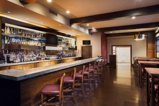 Juniper Hotel Cupertino, Curio Collection by Hilton - Cupertino - 2