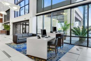 Embassy Suites by Hilton Anaheim-Orange - 7