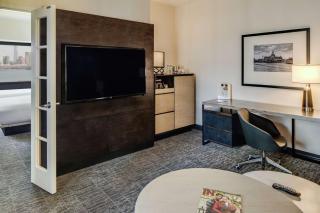 DoubleTree by Hilton Hotel & Suites Jersey City - Jersey City - 2