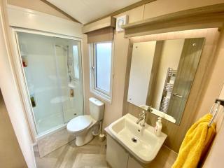 The Lodge - Selsey - 2
