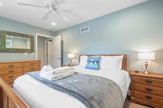 Blissful Boyne City Retreat: Luxurious & Modern! Sleeps 15! - 1