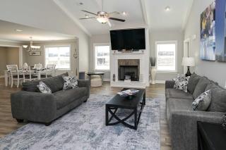 Spacious Hazel Green Home with Fireplace, Yard! - Hazel Green - 3