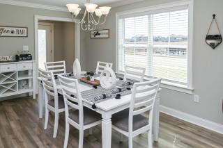 Spacious Hazel Green Home with Fireplace, Yard! - Hazel Green - 1