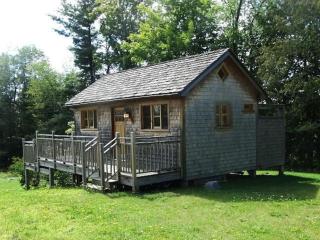 Rustic Lakefront Cottage Derby Paddles Lodge - - 8