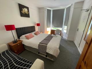 Golden Triangle Rooms - Norwich - 3