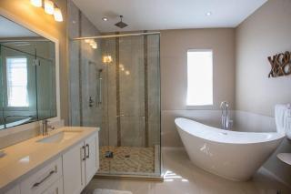 Crystal Blue Water Front Home with Pool - Providenciales - 2