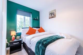 Luxury Large Leeds 10bed 2.5bath Modern House Free Parking - 6