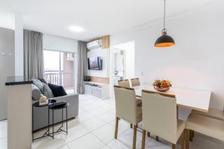 Apartamento 150m da PRAIA com SACADA, WI-FI AR CONDICIONADO, PISCINA, PORTARIA 24h, PLAYGROUND e vaga de GARAGEM - Piçarras - 9