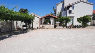 Apartments and rooms by the sea Brodarica, Sibenik - 21536 - Šibenik - 2